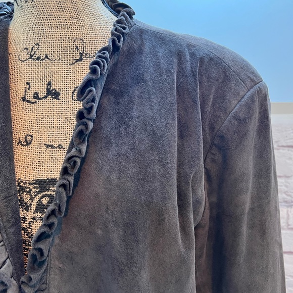 Chico’s women’s suede brown open front ruffle jacket EXCELLENT - Picture 3 of 10